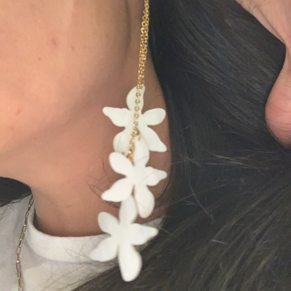 Flower drop earrings🌸 - Picture 1 of 3